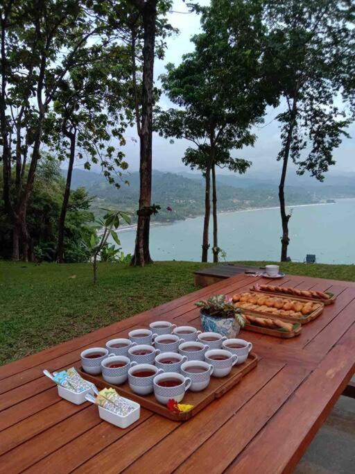 Terrace Villa - Pelabuhan Ratu Bantarkalapa 外观 照片